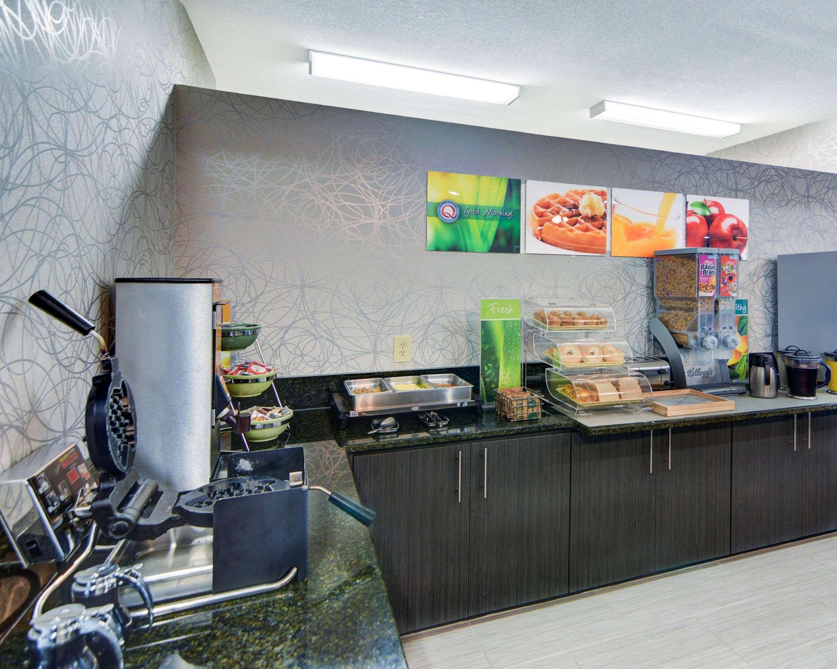 Quality Inn & Suites Grand Prairie Eksteriør billede