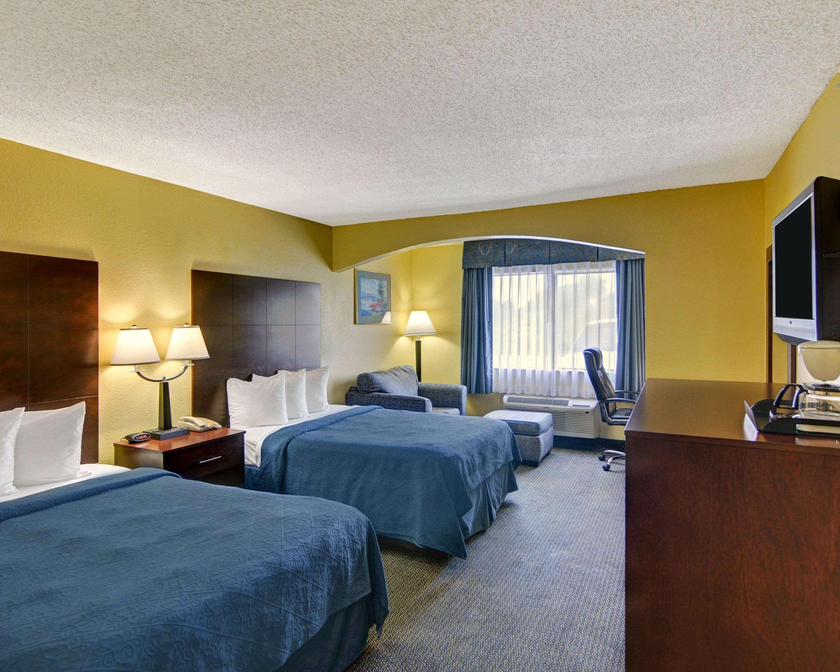 Quality Inn & Suites Grand Prairie Eksteriør billede