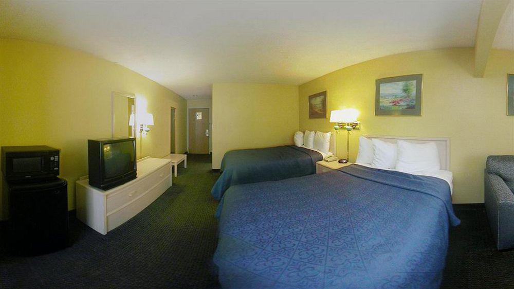 Quality Inn & Suites Grand Prairie Eksteriør billede